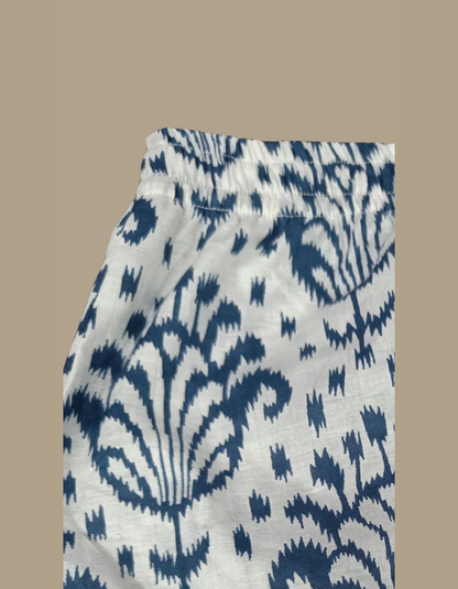 Pehraavii Women Blue & White Printed Cotton Night Suit Set