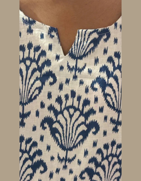 Pehraavii Women Blue & White Printed Cotton Night Suit Set