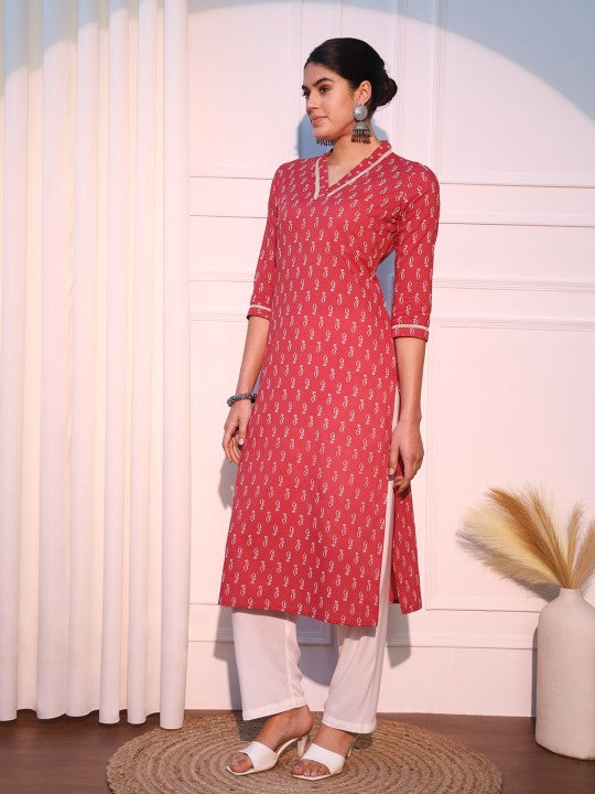 Pehraavii Women Red Printed V-Neck Straight Kurta