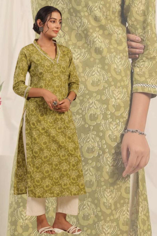 Pehraavii Women Olive Green Printed V-Neck Straight Kurta