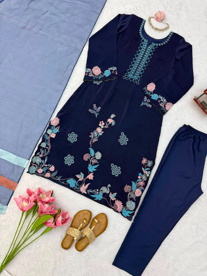 Women's Navy Blue Embroidered Kurta Pant Set with Organza Dupatta | Floral Party Wear Ethnic Suit